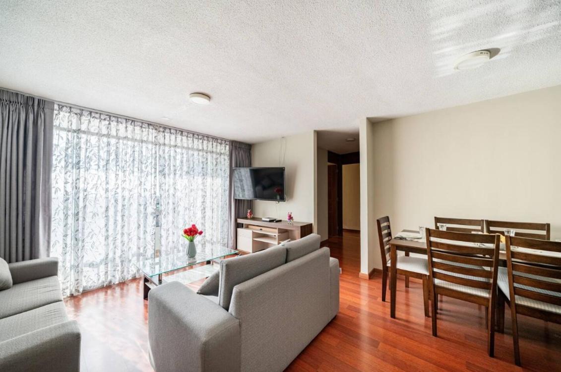 Apartamentos Estela En Alameda Colonial - 5Km Aeropuerto Jorge Chavez Lima Zewnętrze zdjęcie