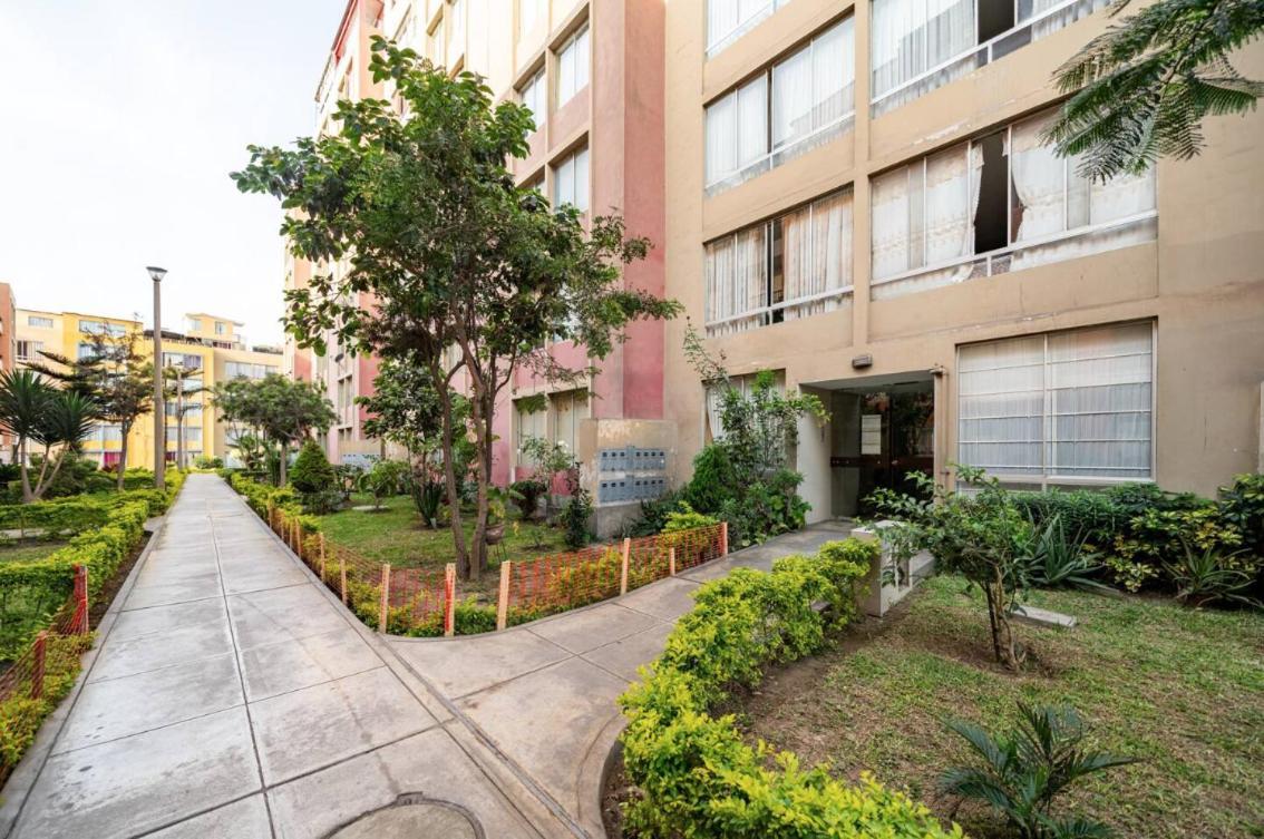 Apartamentos Estela En Alameda Colonial - 5Km Aeropuerto Jorge Chavez Lima Zewnętrze zdjęcie